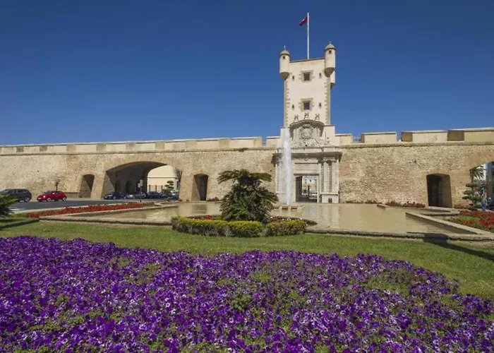 La Perla Little קדיז